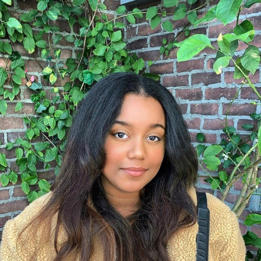 Meet your Posher, Myka
